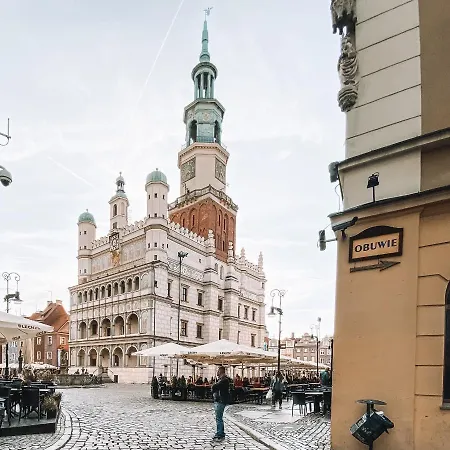 Apartment Townhall *