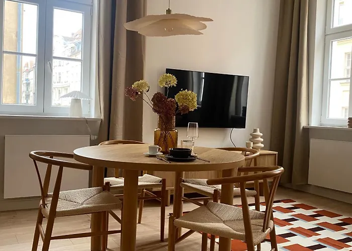 Apartment Townhall *