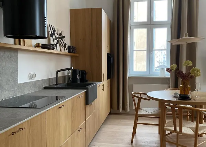 Apartment Townhall *